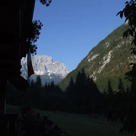 Prati Oitzinger Alloggio per agriturismo Valbruna